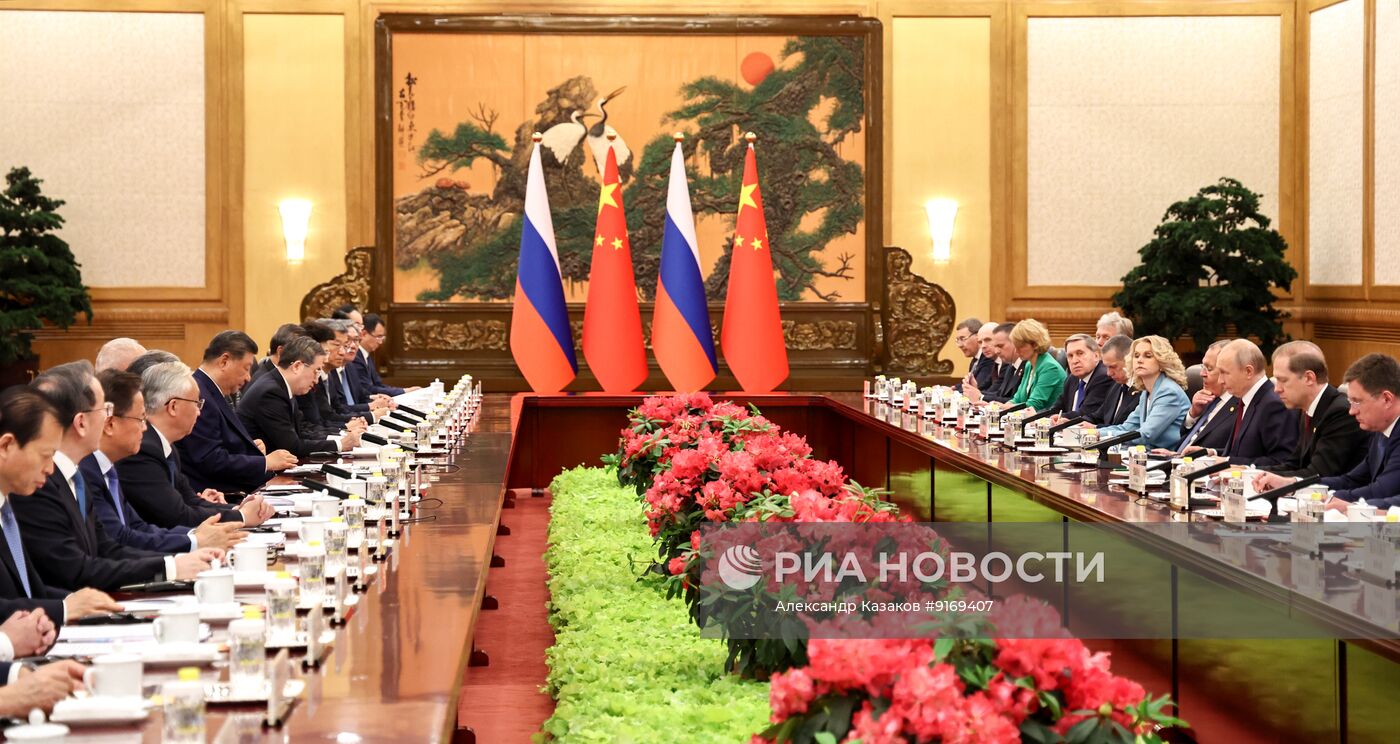 Официальный визит президента РФ Владимира Путина в Пекин