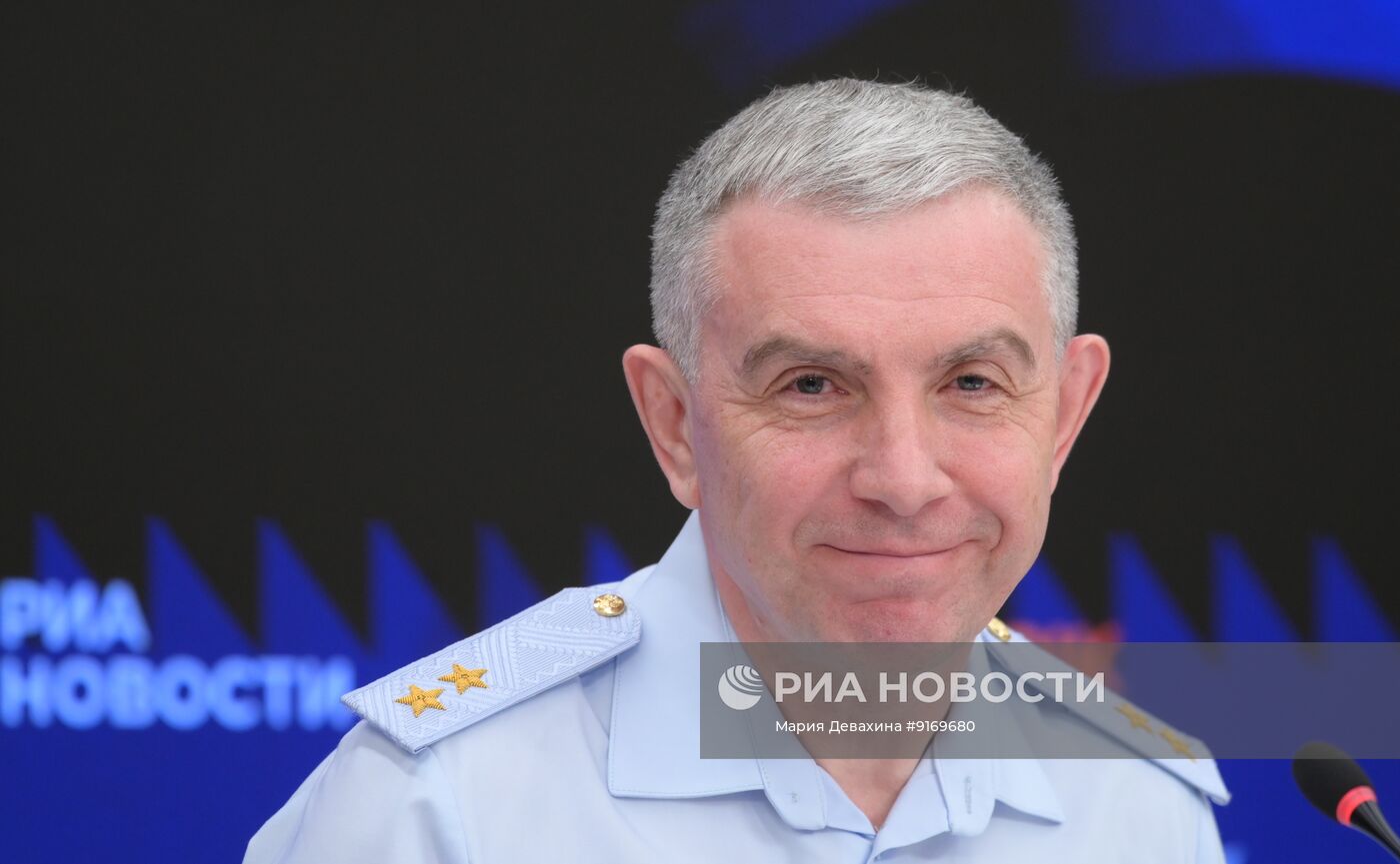 Готовность подразделений МВД на объектах транспорта к летнему отпускному сезону в России