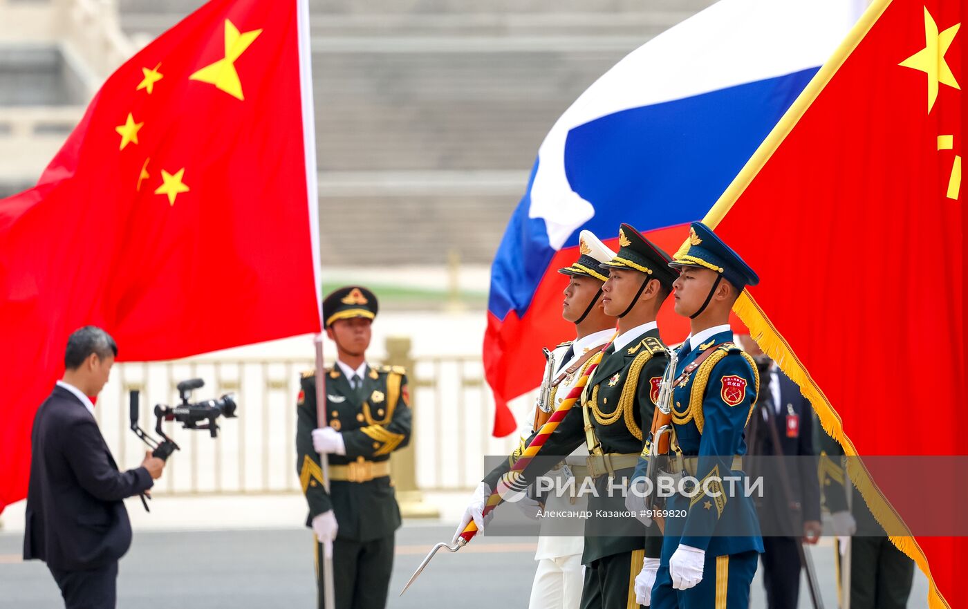 Официальный визит президента РФ Владимира Путина в Пекин