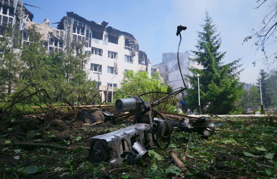Последствия беспилотной атаки ВСУ в Старобельске (ЛНР)