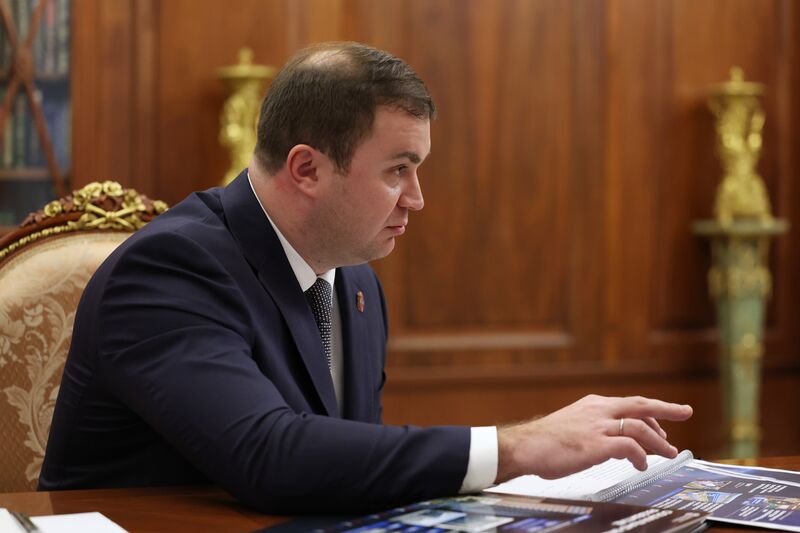 Президент Владимир Путин встретился с губернатором Омской области Виталием Хоценко
