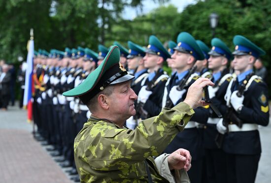 Празднование Дня пограничника в России 