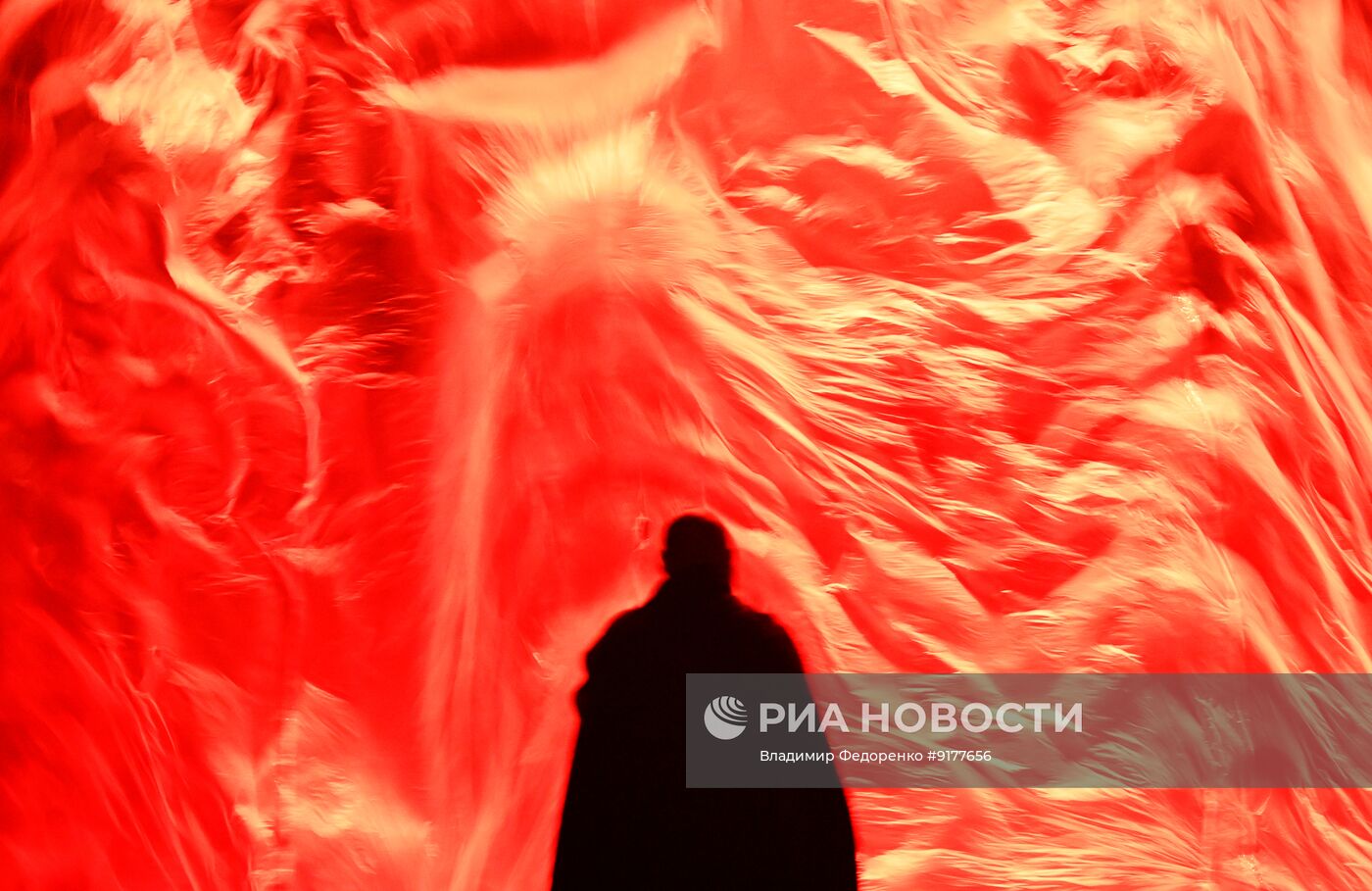 Генеральная репетиция спектакля "Блеск и пепел" в Театре им. Вахтангова