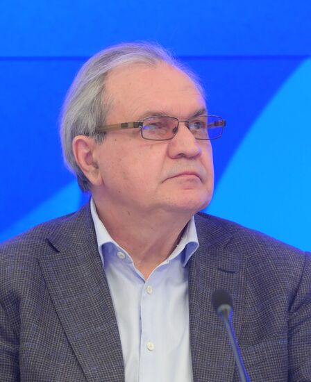 ИИ в образовании: социальная практика современной России