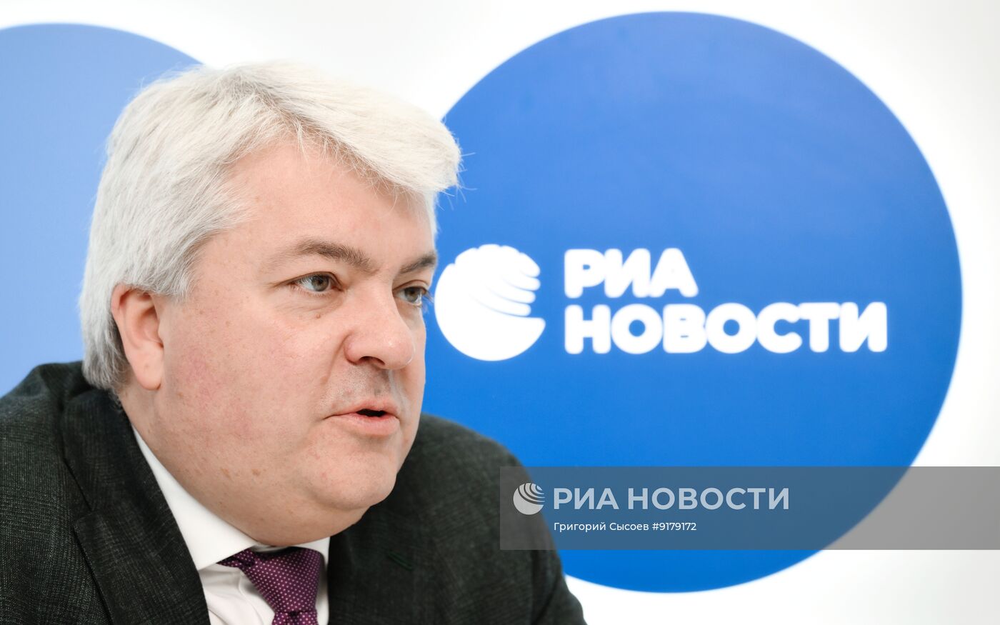 ПМЭФ-2026. Стенд РИА Новости и студия радио Sputnik 