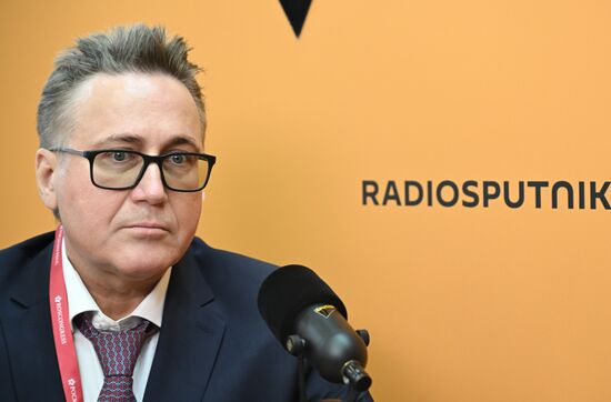 ПМЭФ-2026. Стенд РИА Новости и студия радио Sputnik 