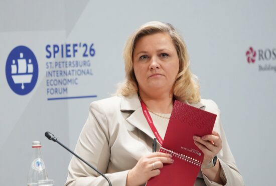 ПМЭФ- 2026. Твои слова как пули: как информация превратилась в мощнейшее оружие современности