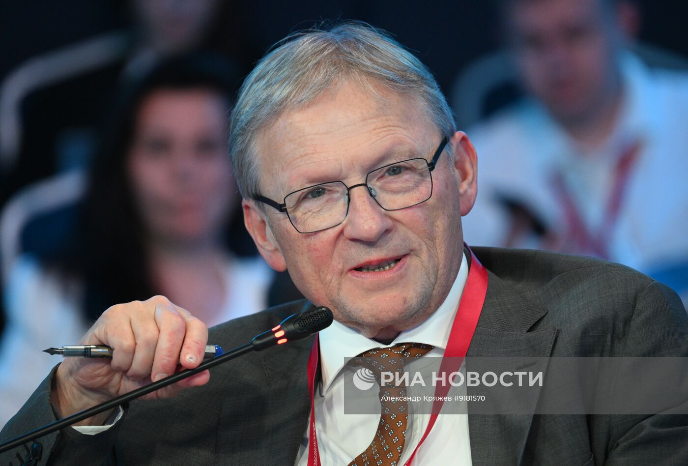 ПМЭФ-2026. Алкогольный рынок: вчера, сегодня, завтра
