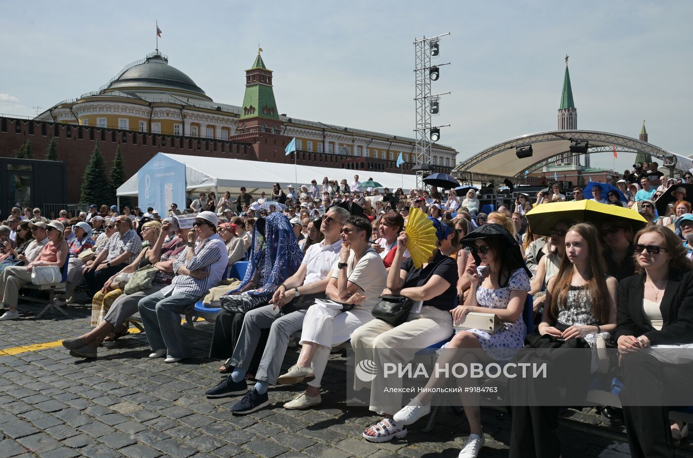 Книжный фестиваль "Красная площадь" в Москве
