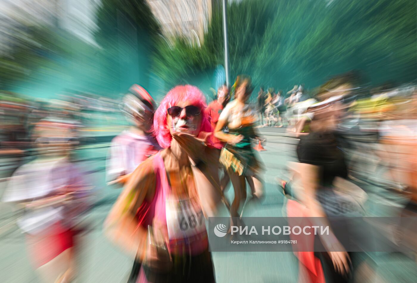 Красочный забег в Москве