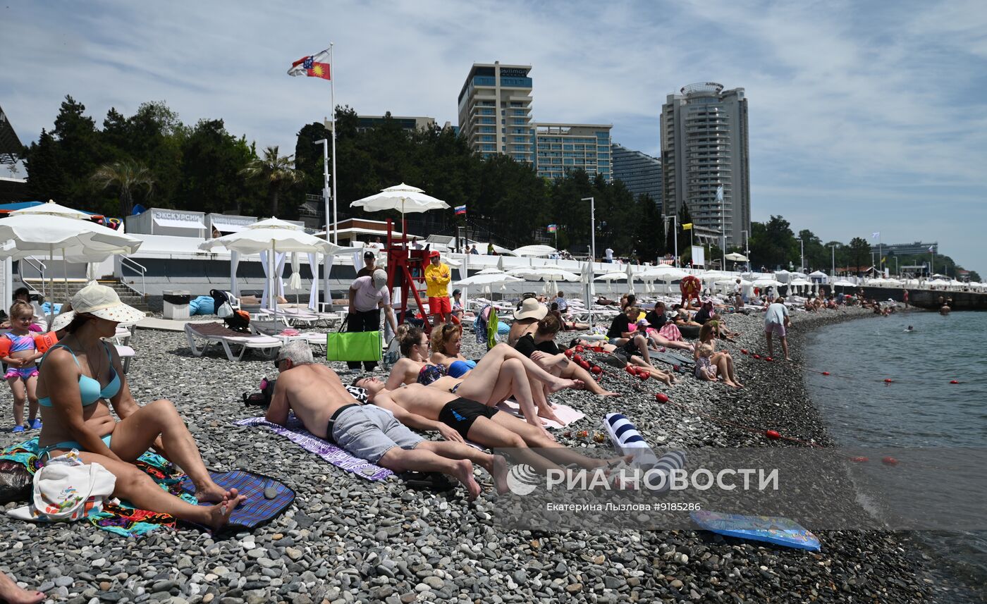 Пляжный отдых в Сочи 