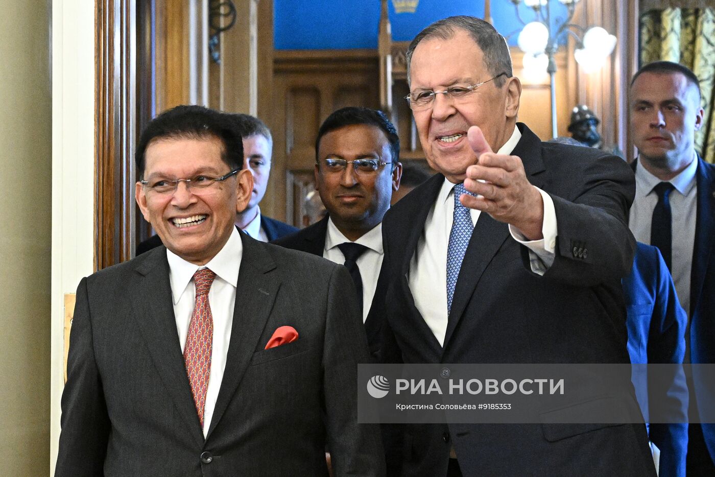 Встреча главы МИД РФ С. Лаврова и главы МИД Бангладеш Х. Рахмана