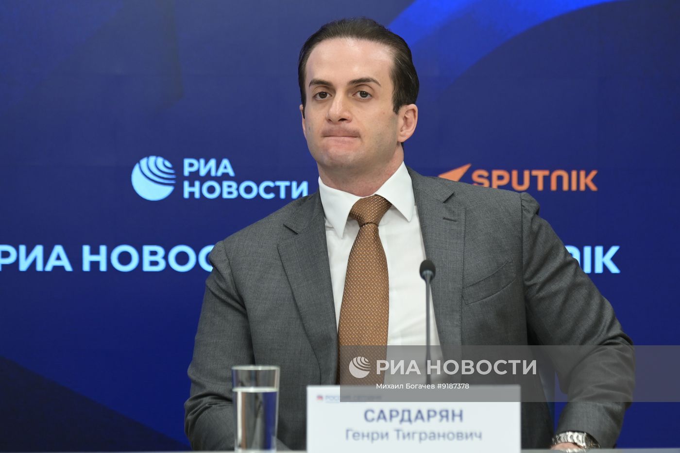 Внешняя политика США в преддверии двойного юбилея