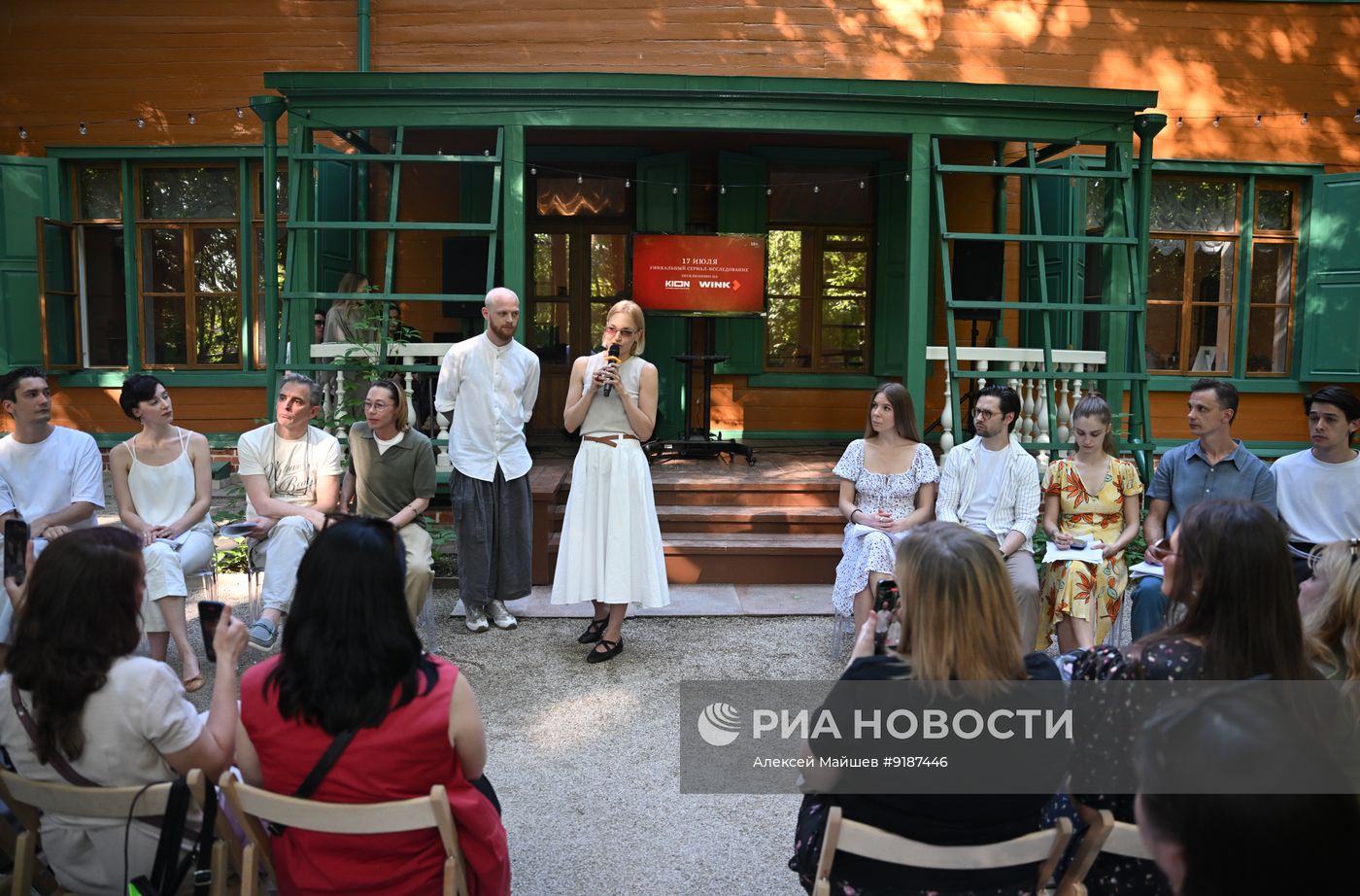 Презентация спектакля "Анна Каренина" в особняке Льва Толстого в Хамовниках