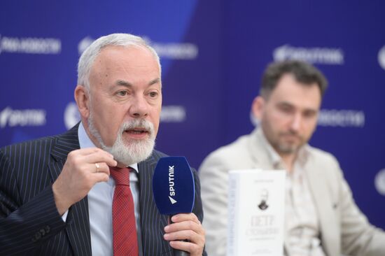 Фатальная Украина: две премьеры от Дмитрия Табачника