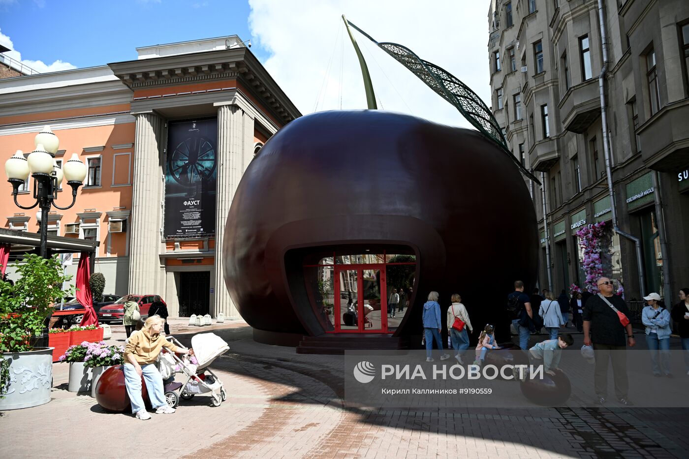 Новые арт-павильоны открылись в Москве