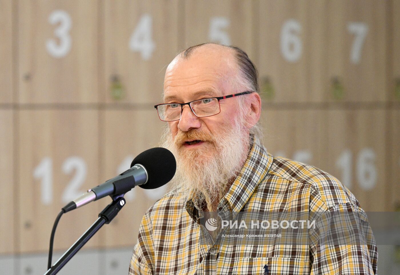 Открытие в Новосибирске выставки Международного конкурса фотожурналистики имени А. Стенина