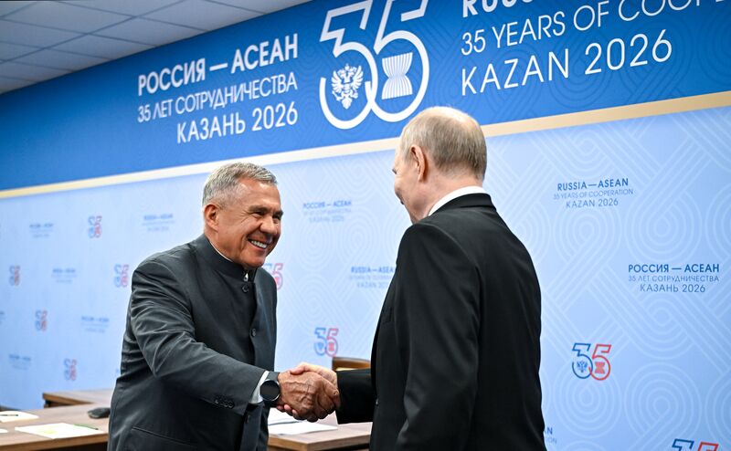 Президент Владимир Путин принял участие в открытии комплекса по производству крупнотоннажных компрессорных агрегатов СПГ
