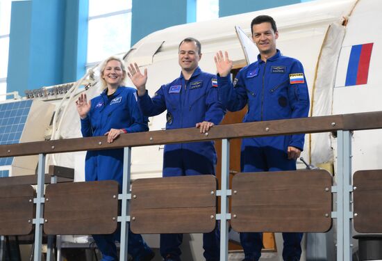 Экзаменационные тренировки экипажей МКС-75 