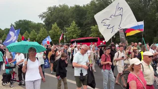 Антивоенный митинг в Берлине