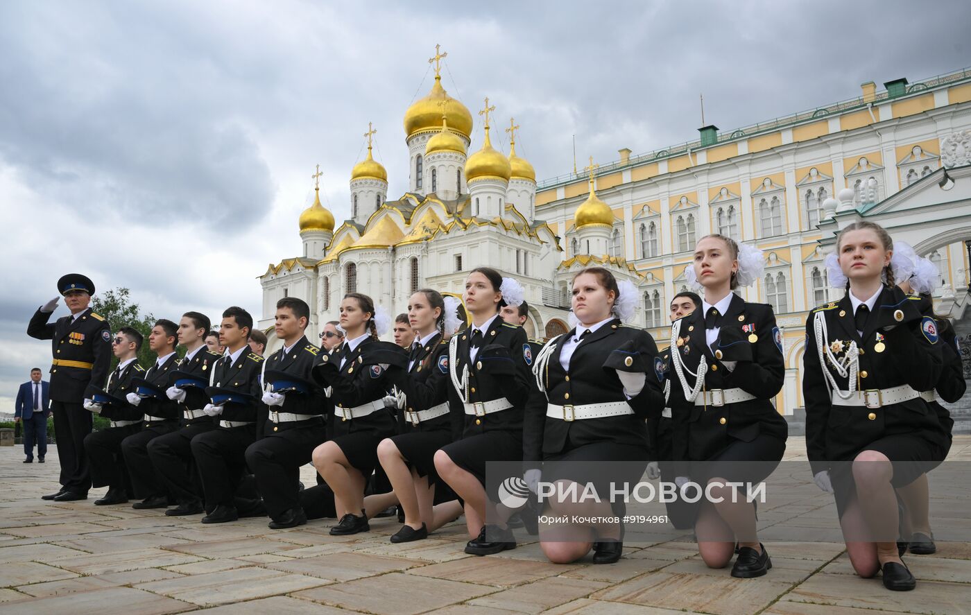 Вручение аттестатов выпускникам кадетских классов ФСО России в Москве