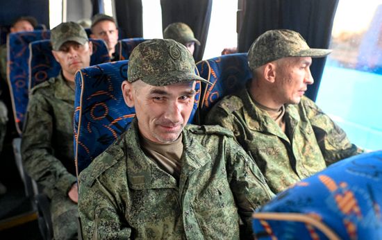 Россия вернула 160 военнослужащих из украинского плена