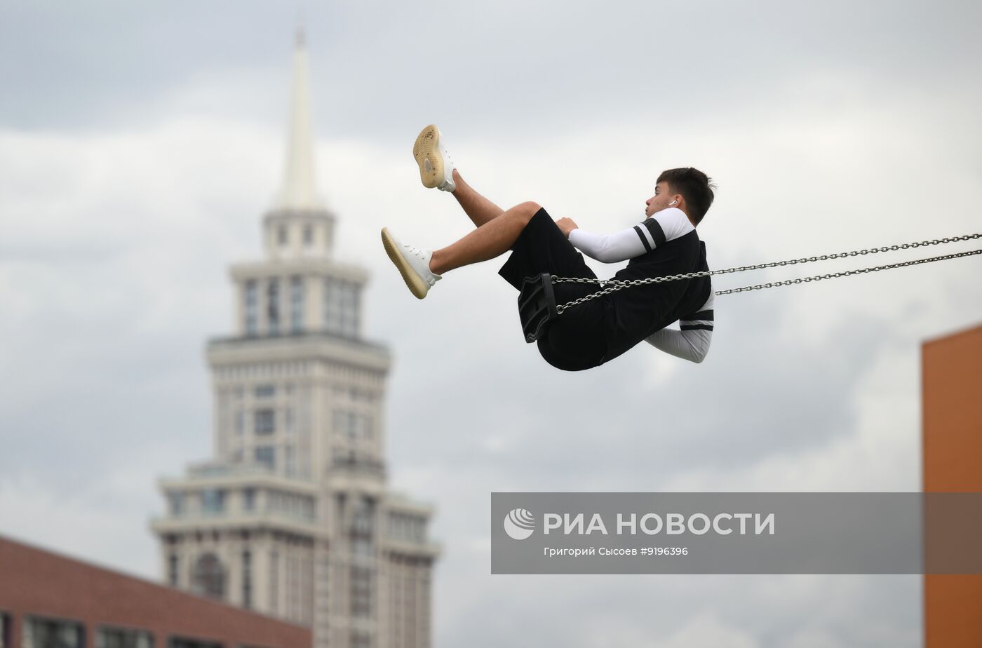 Фестиваль "День молодежи" в Москве