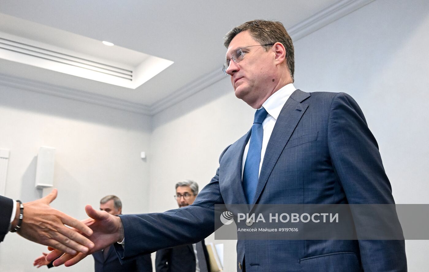 Совещание по вопросу реализации проектов строительства ГЭС и ГРЭС в Сибири