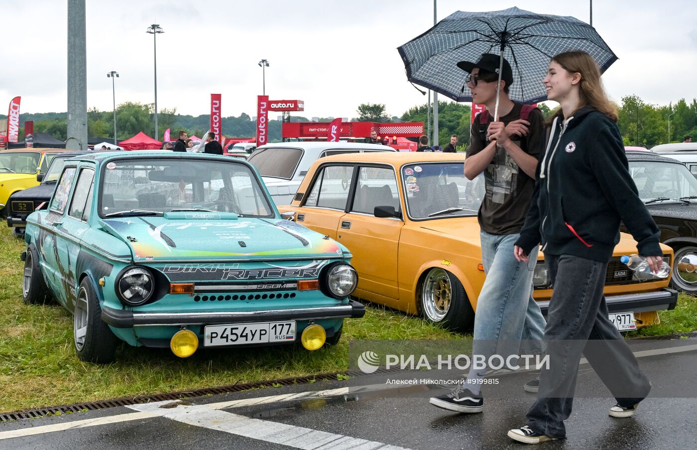 Автомобильный фестиваль "Всё по Классике" в Москве