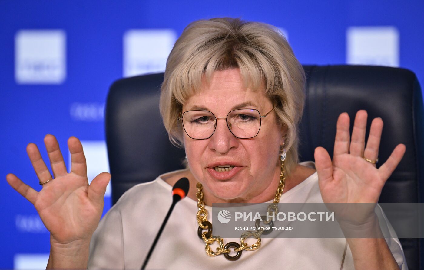 Пресс-конференция экологической партии "Зеленые" в Москве