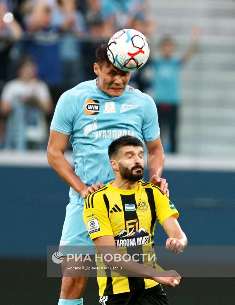 Футбол. Суперсерия. "Зенит" - "Нефтчи"