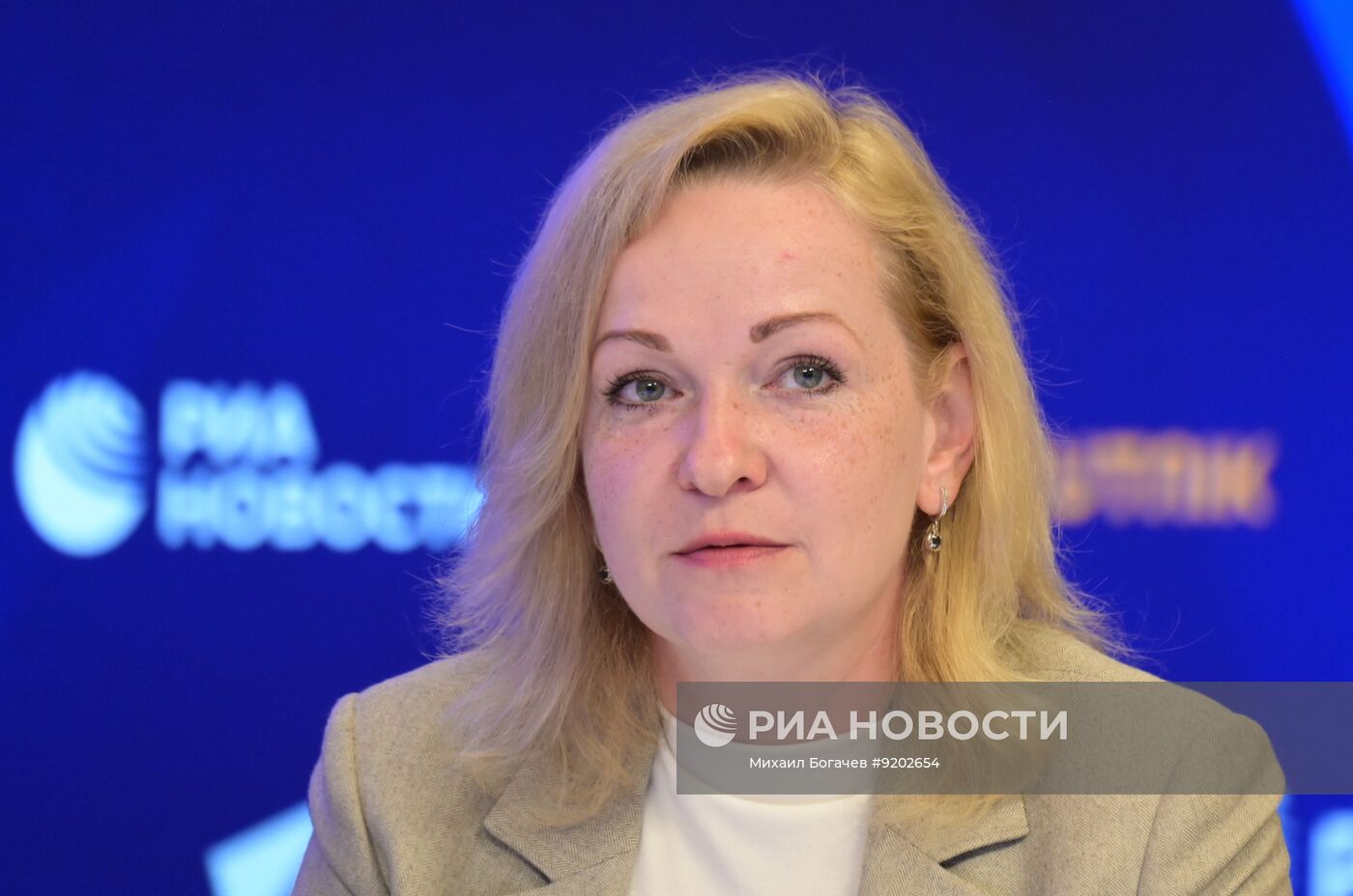 День семьи, любви и верности: ключевые ценности России