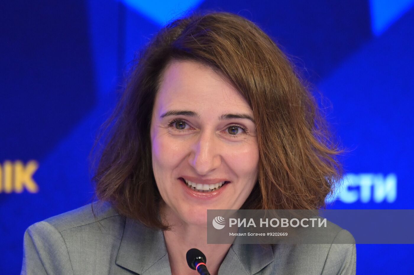День семьи, любви и верности: ключевые ценности России