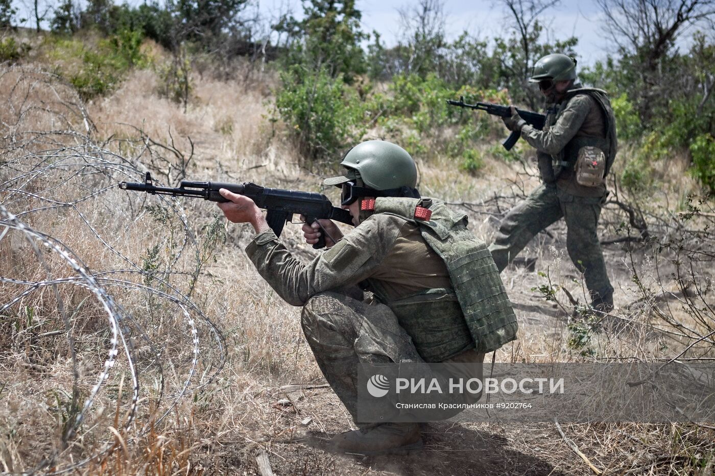 Тренировка штурмовиков группировки войск "Центр" на полигоне на Добропольском направлении СВО