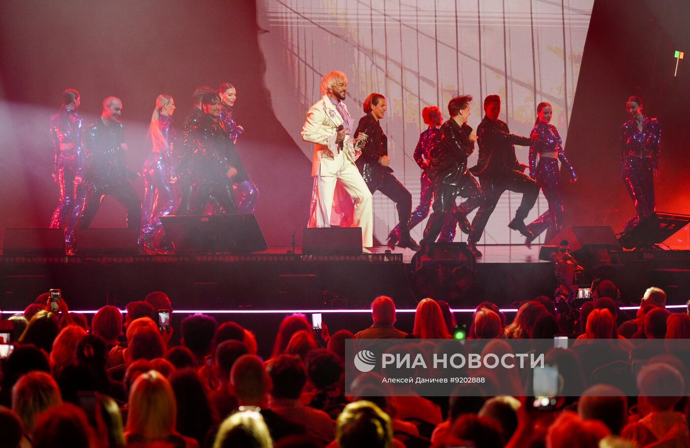 Концерт "Звёзды Русского Радио" в Санкт-Петербурге