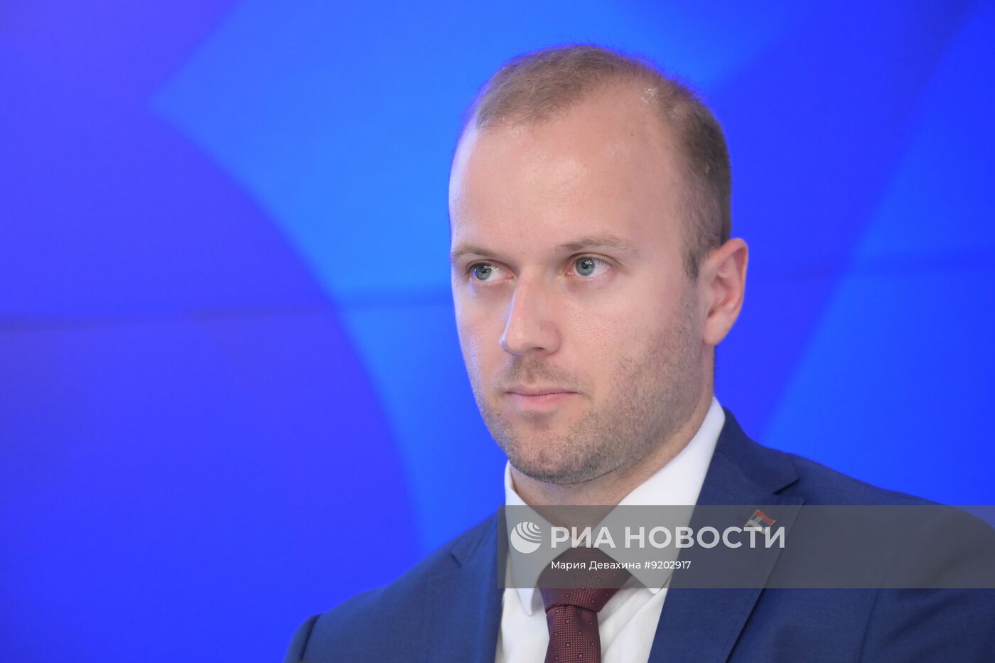 Старт юношеского футбольного турнира "Международный Кубок Дружбы" – "Код непокоренных"