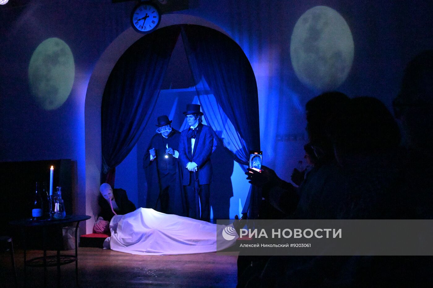 Премьера спектакля "Странная история доктора Джекилла и мистера Хайда"