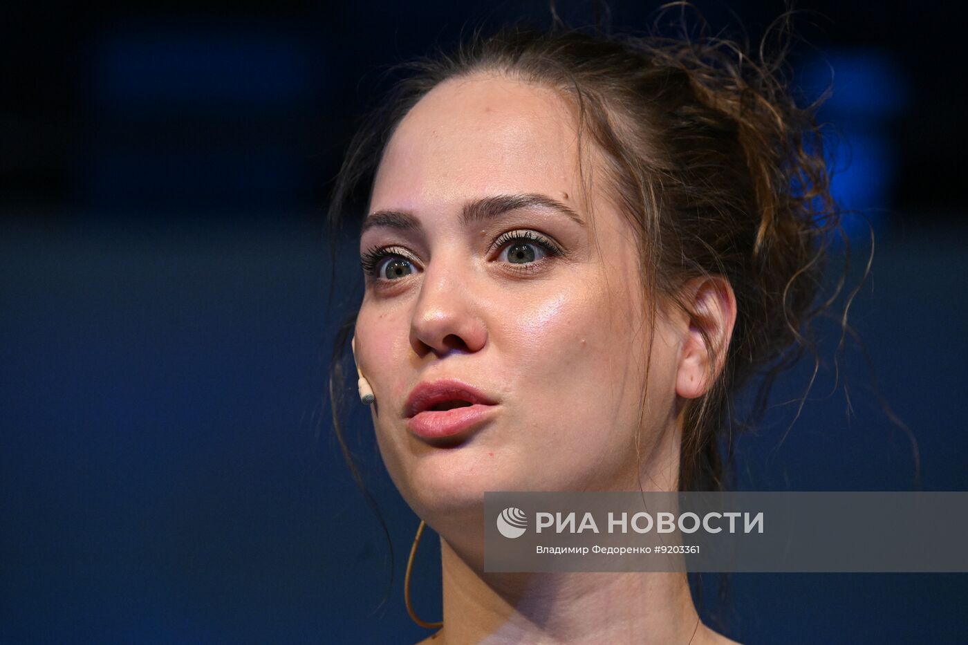 Спектакль "Сказка о рыбаке и рыбке" в театре Моссовета