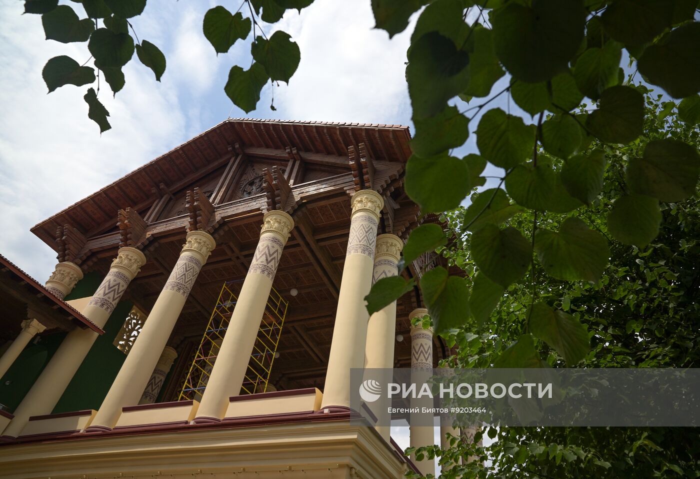 Реставрация кафе "Лето" и ресторана "Золотой колос" на ВДНХ