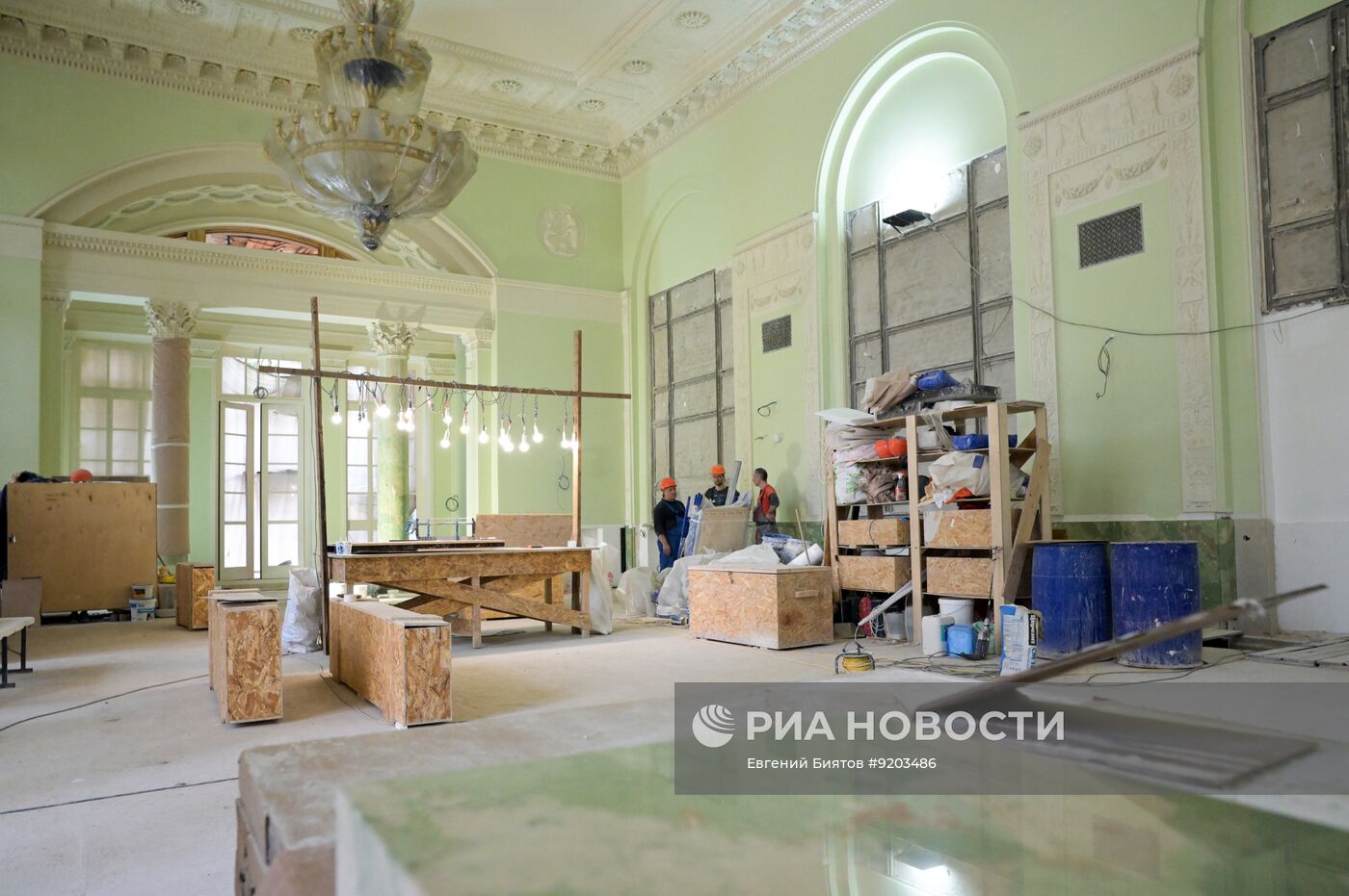 Реставрация кафе "Лето" и ресторана "Золотой колос" на ВДНХ
