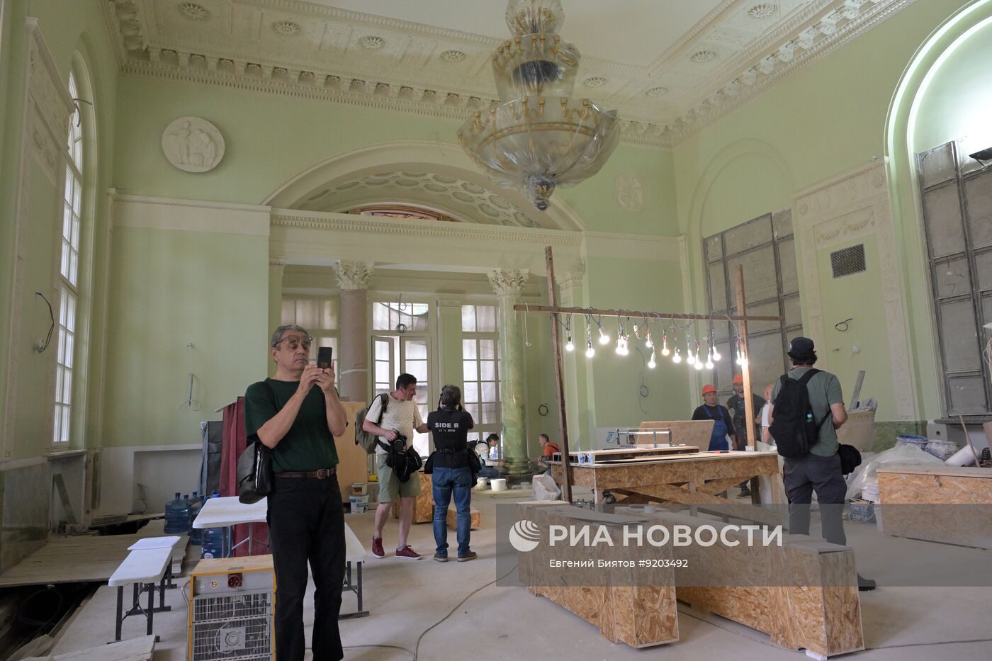 Реставрация кафе "Лето" и ресторана "Золотой колос" на ВДНХ