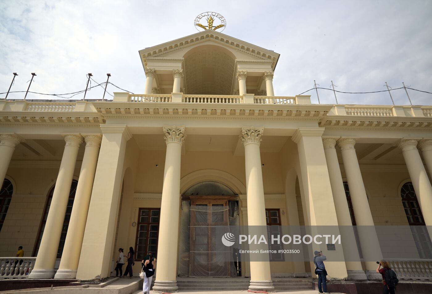 Реставрация кафе "Лето" и ресторана "Золотой колос" на ВДНХ