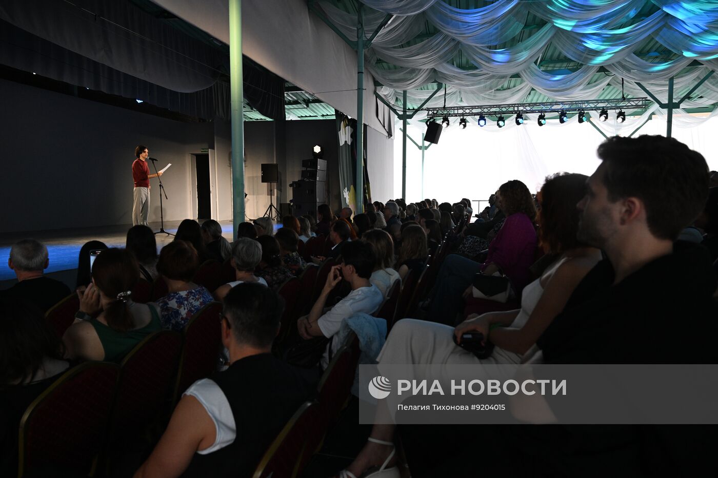 Фестиваль "БеспринцЫпные чтения" в Москве