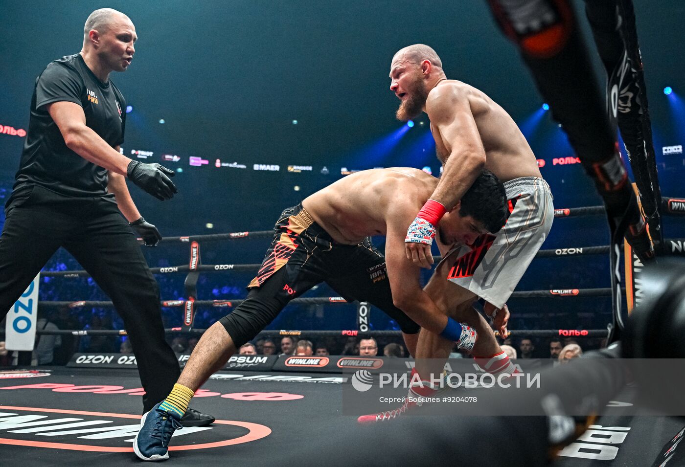 Вечер мирового бокса в Москве