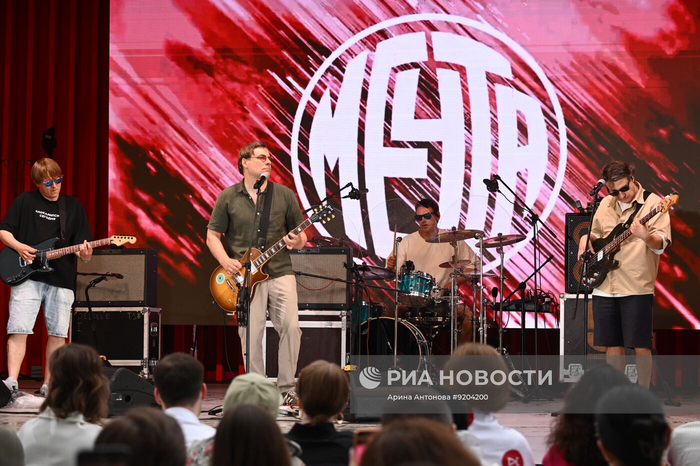 Концерт группы "Ме4та" в Москве
