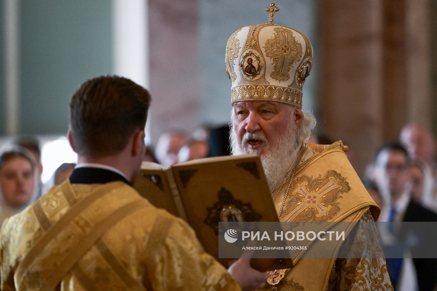 Патриаршее служение в День святых апостолов Петра и Павла в Санкт-Петербурге