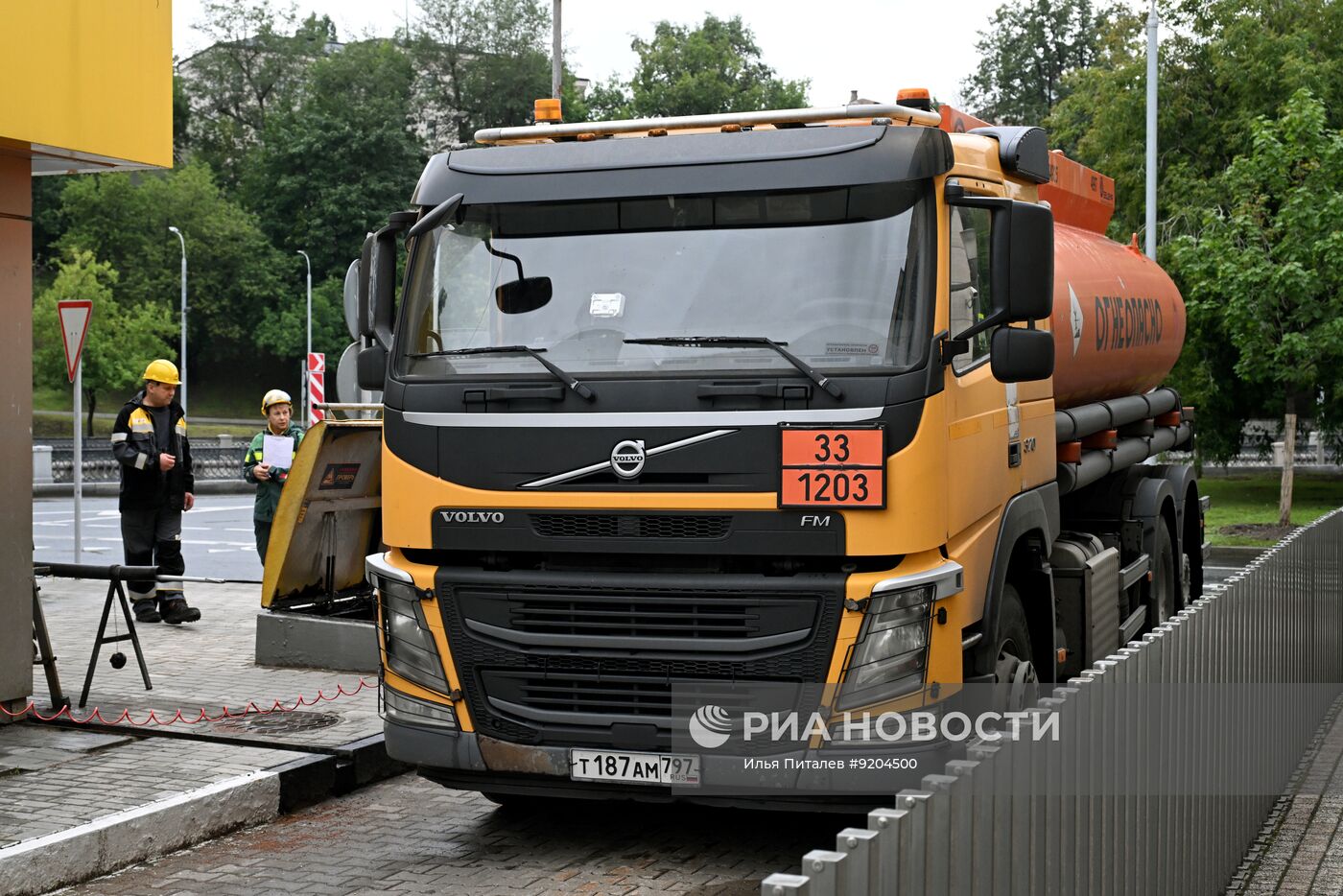 Работа АЗС в Москве