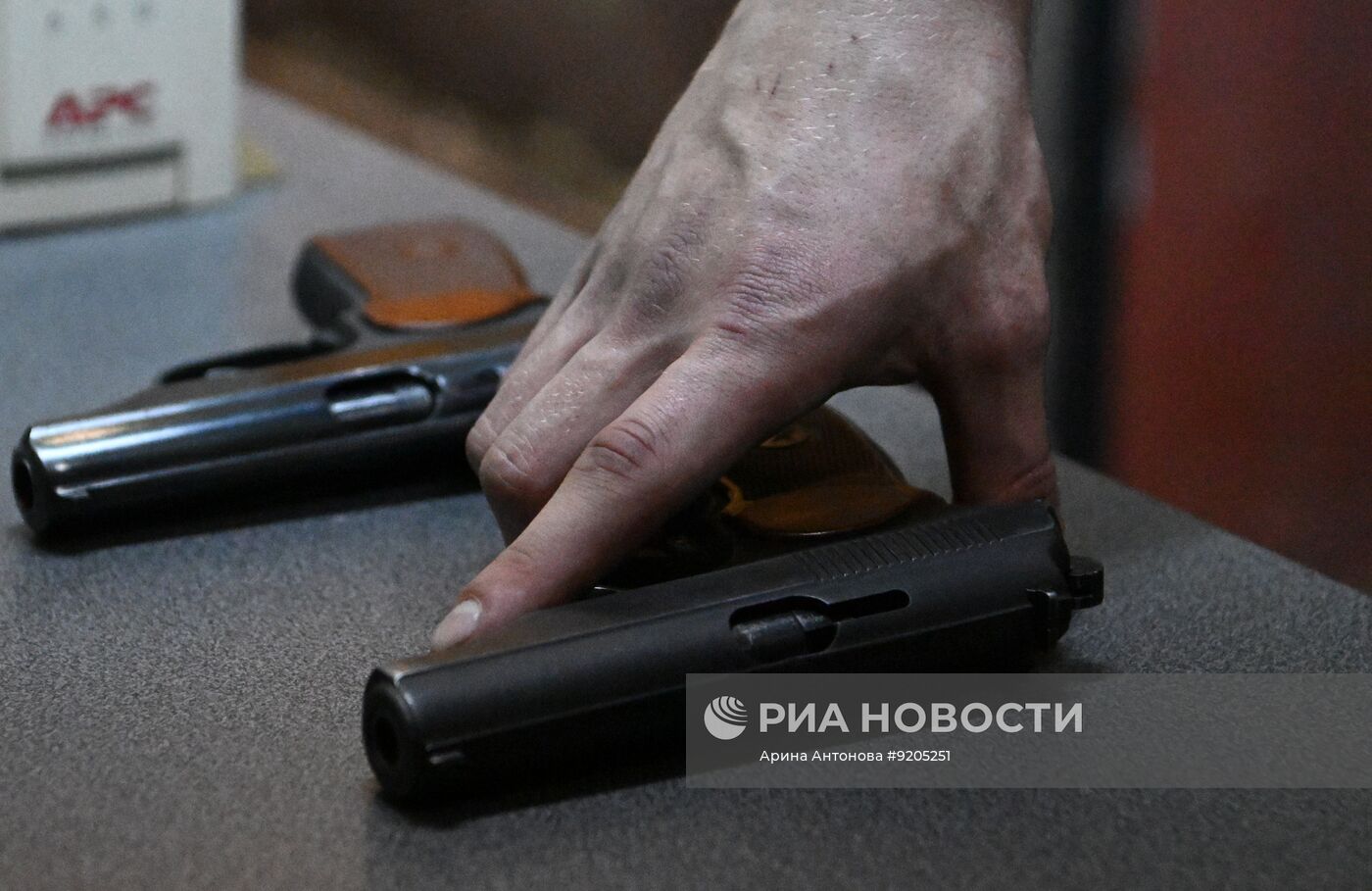 Служебная подготовка сотрудников вневедомственной охраны Росгвардии в Москве