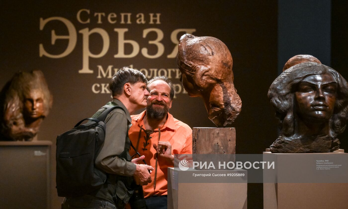 Выставка "Степан Эрьзя. Мифология скульптуры" в Москве