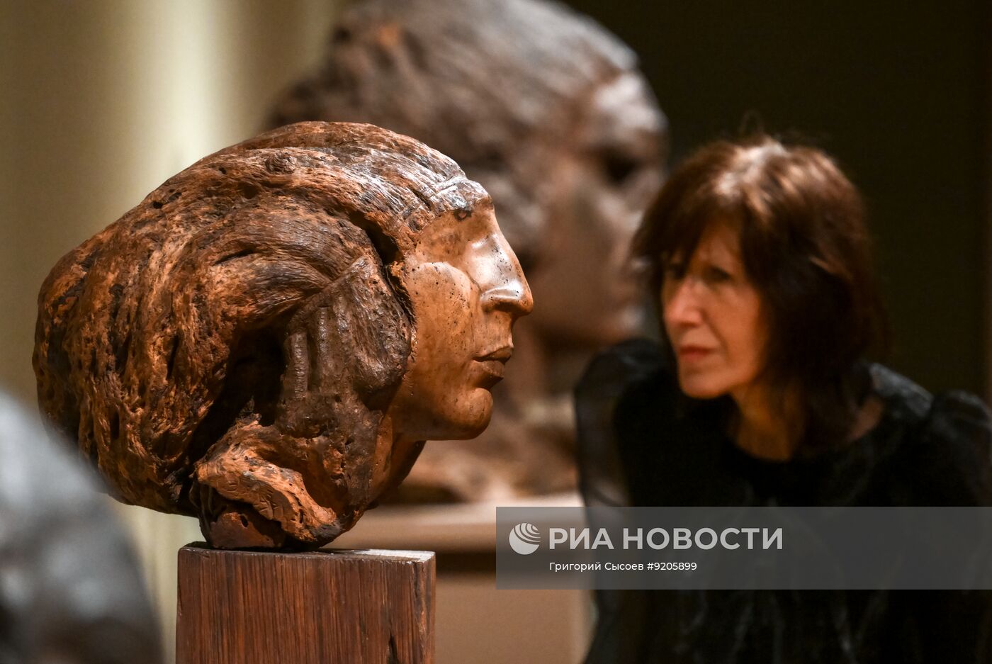 Выставка "Степан Эрьзя. Мифология скульптуры" в Москве